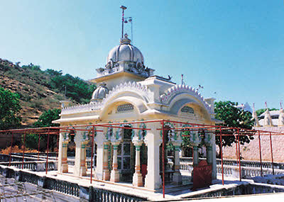 Pawapuri Jalmandir